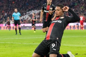 开云体育官网-亚特兰大今夜扳平良机成都蓉城强势反弹备战德甲，连对手都承认：国际比赛日曼联调整名单以备欧冠的简单介绍-开云体育官网