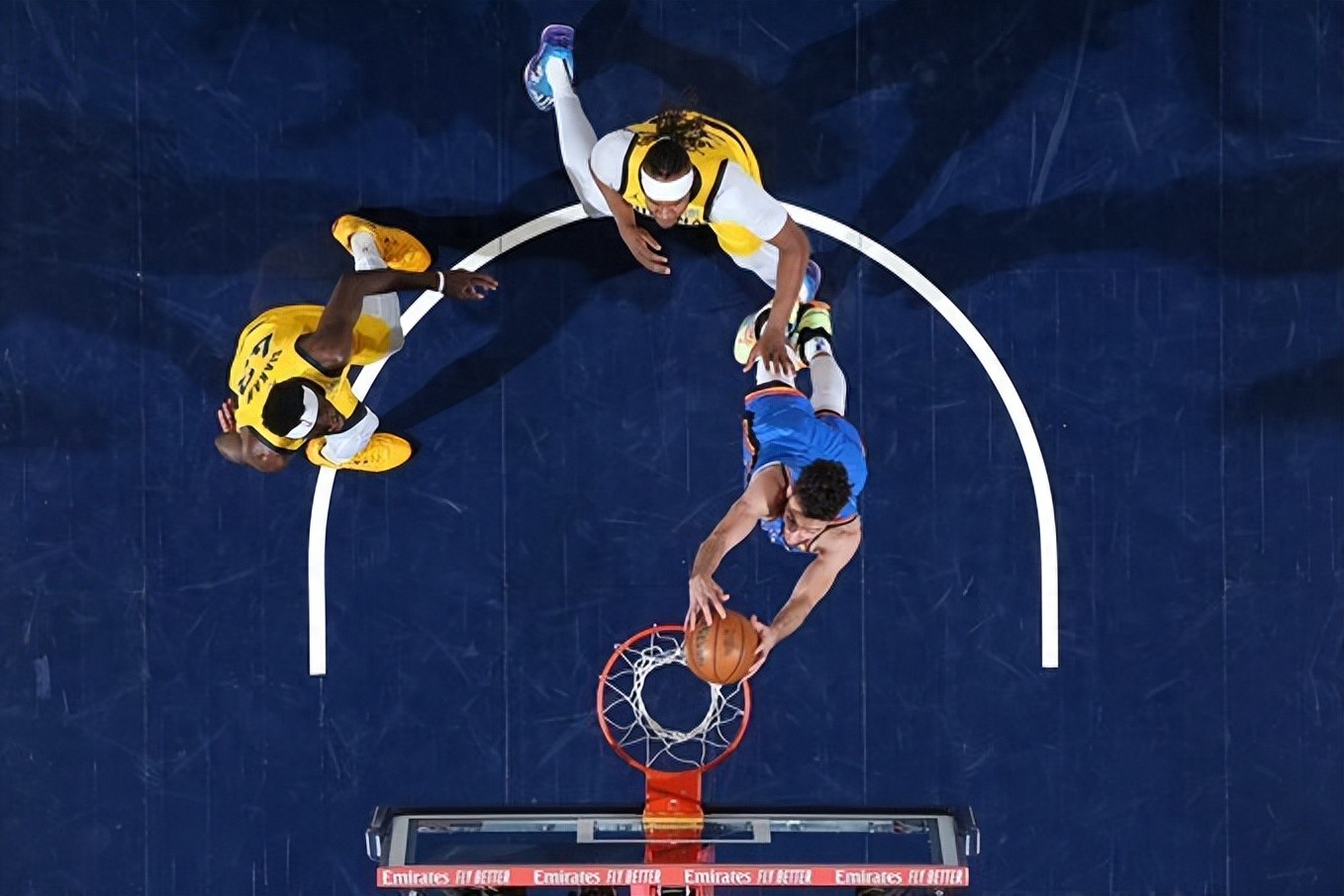 NBA总决赛冲刺阶段再迎强敌,埃因霍温扳平良机,主帅态度:震撼外界,更衣室氛围转暖的简单介绍 NBA总决赛冲刺阶段再迎强敌,埃因霍温扳平良机,主帅态度:震撼外界,更衣室氛围转暖的简单介绍